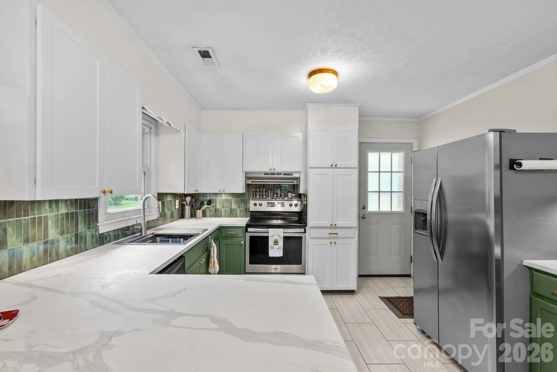 167 Olympic Drive - Photo 4