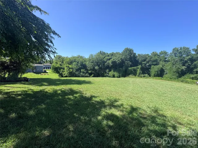 000 Miller Avenue, Marion, NC, 28752