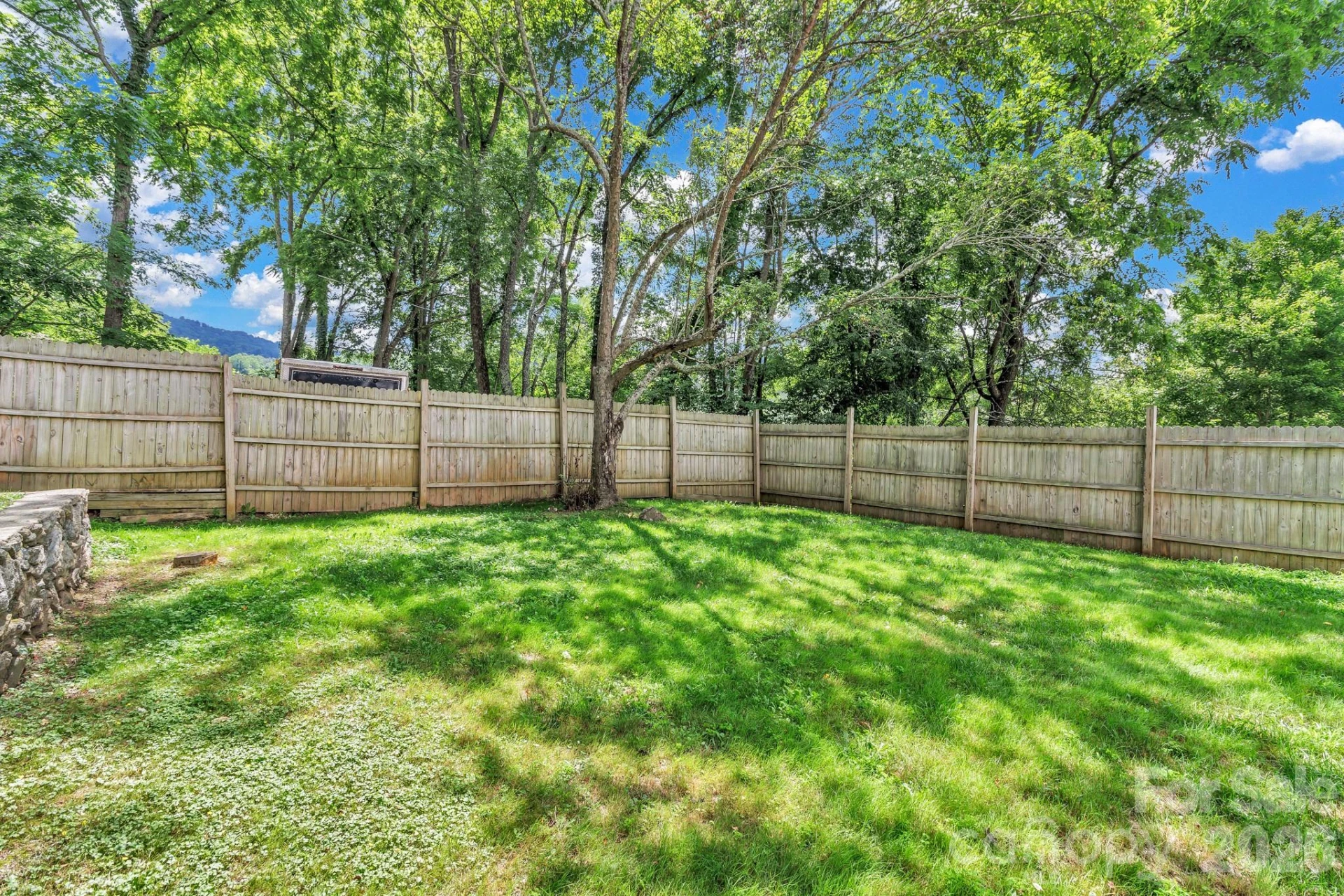 144 Pinehaven Drive - Photo 3