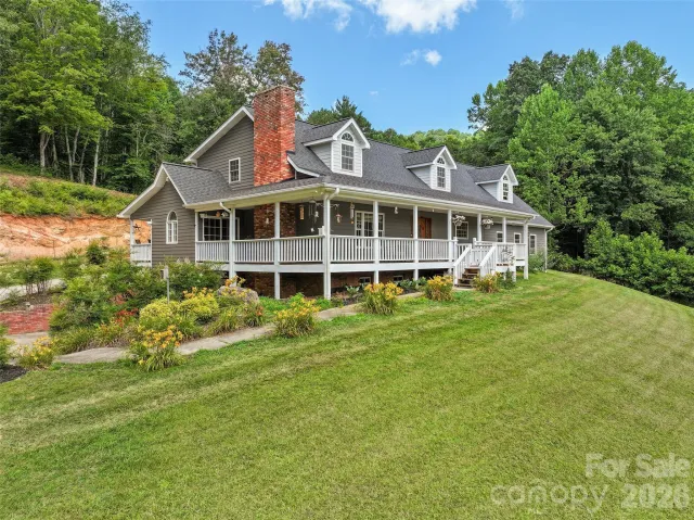 81 Aldens Way, Clyde, NC, 28721
