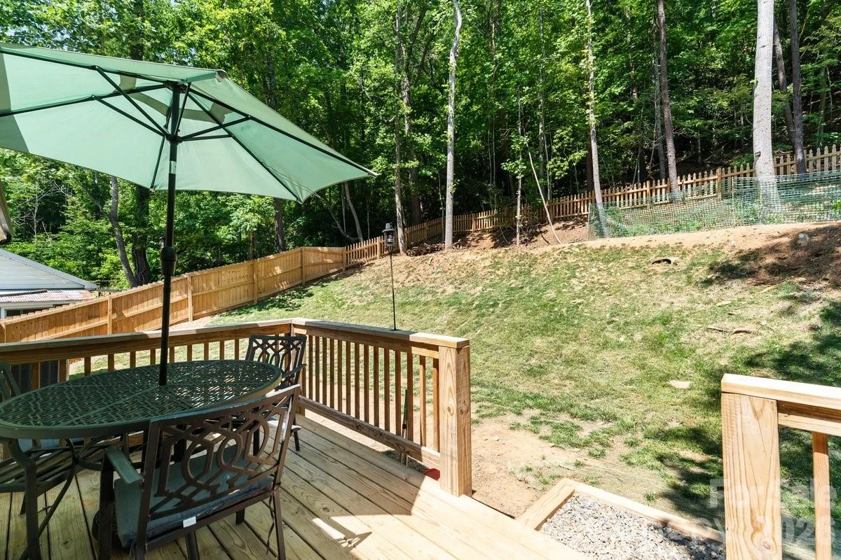 98 Dryid Hill Road - Photo 22