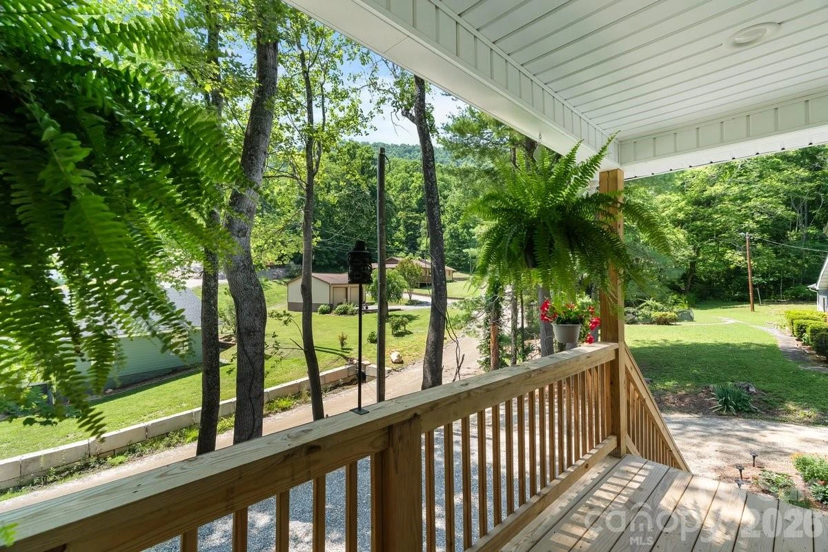 98 Dryid Hill Road - Photo 4