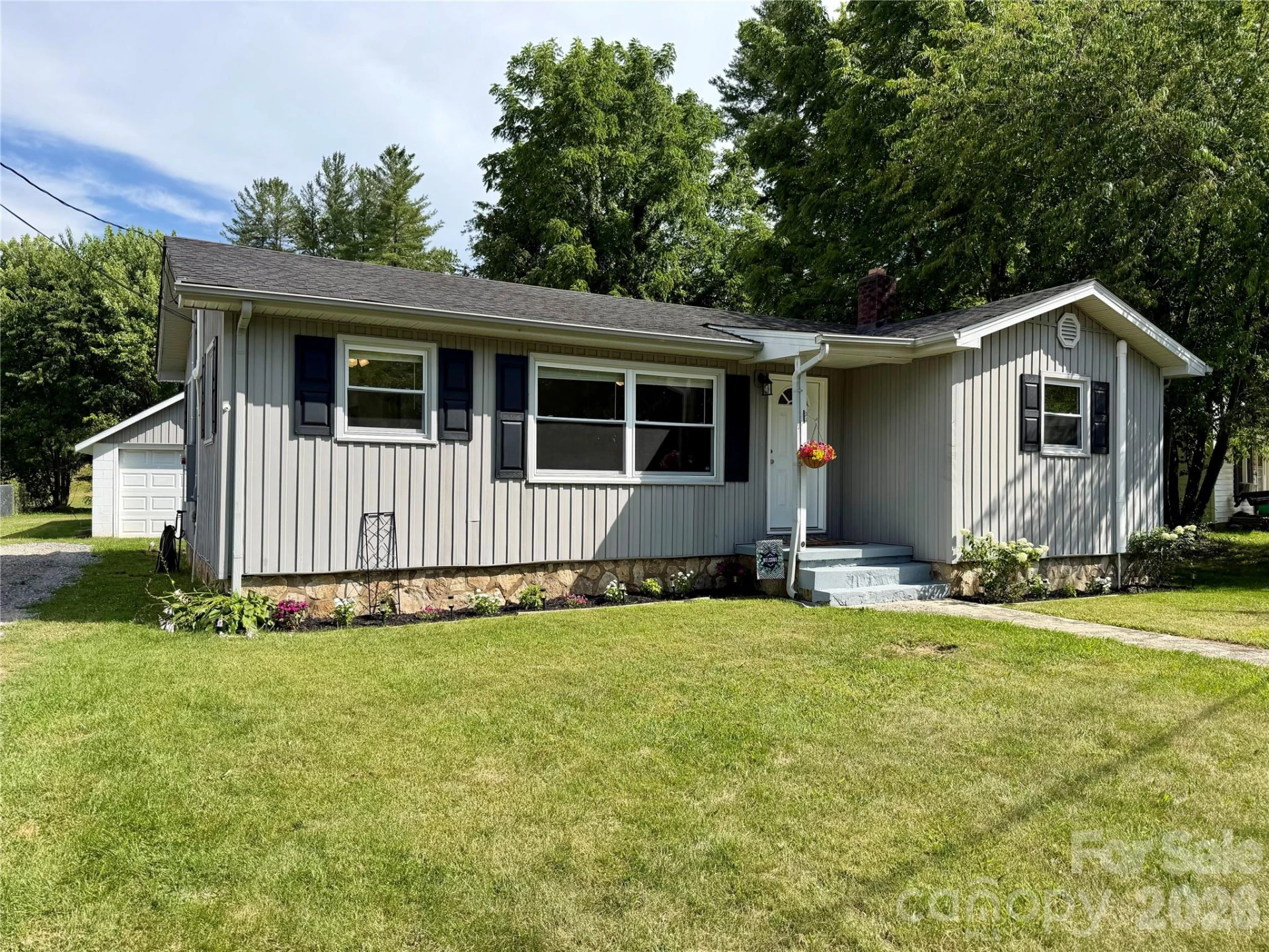 363 Killian Street - Photo 4