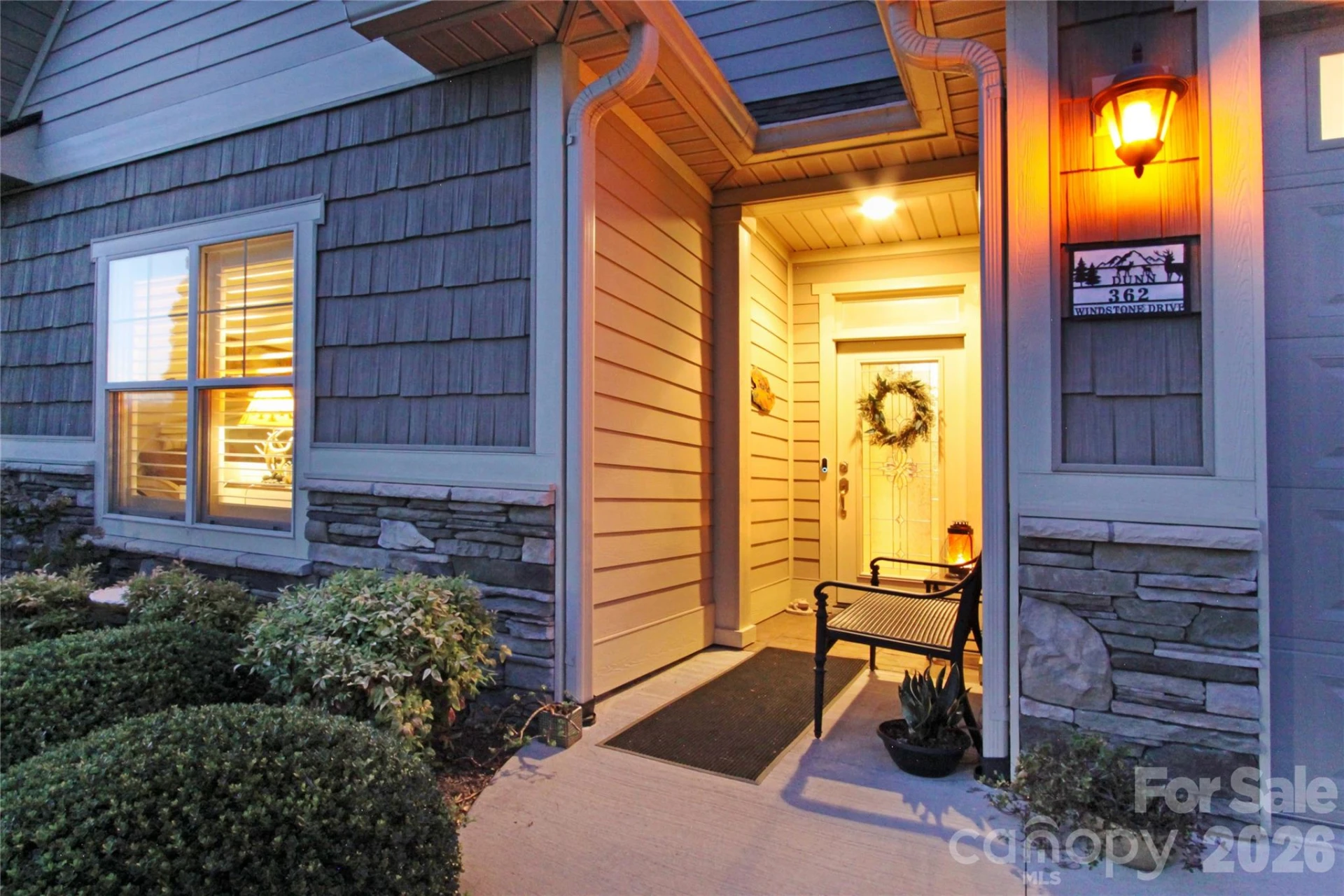 362 Windstone Drive - Photo 2