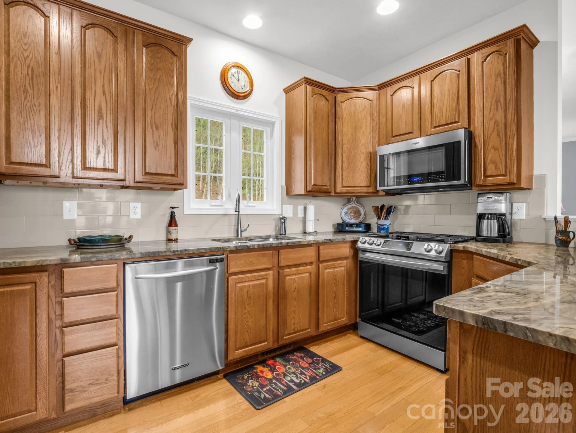 29 Spring Heights Court - Photo 17