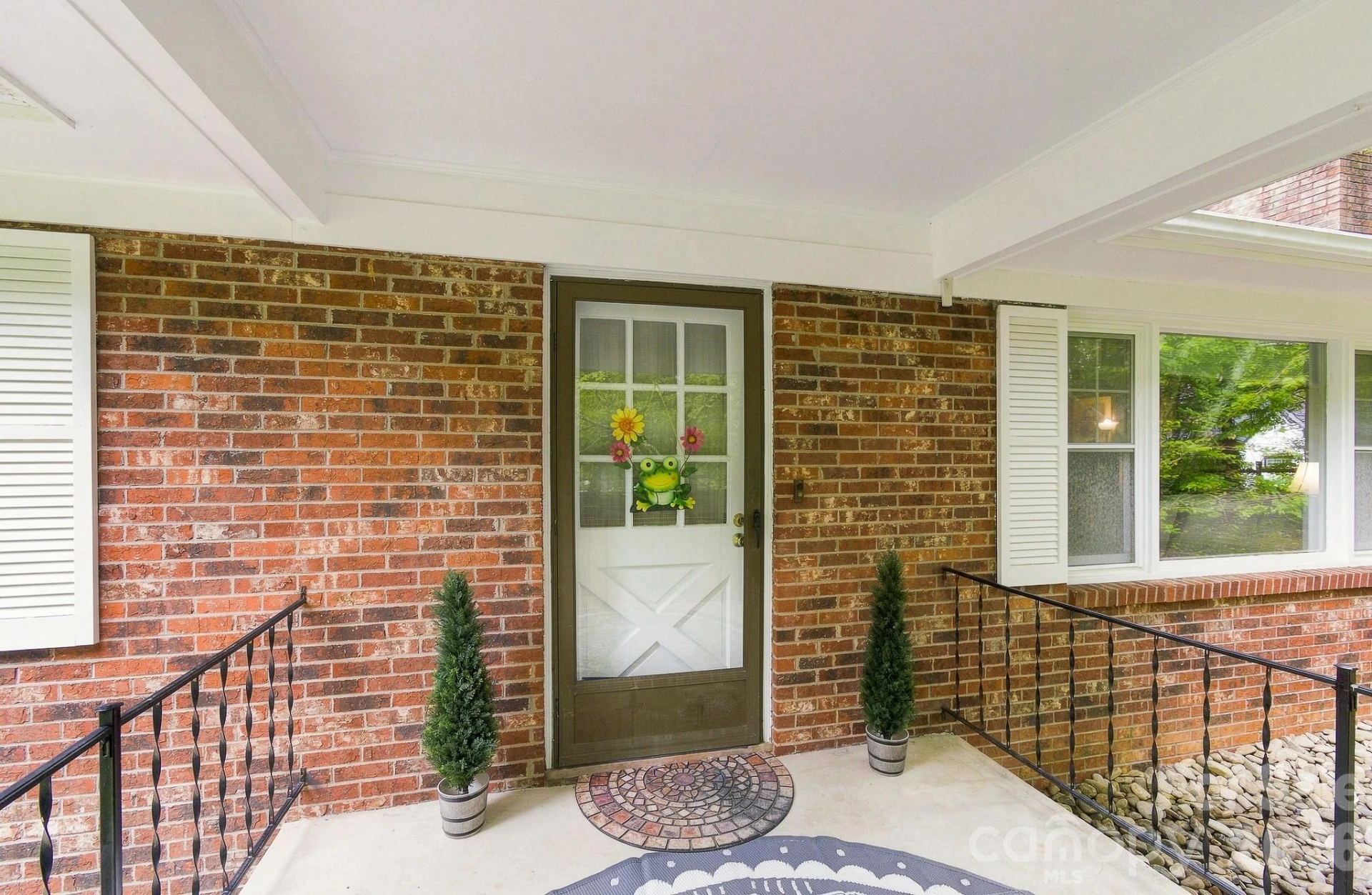 108 Arthur Lane - Photo 8