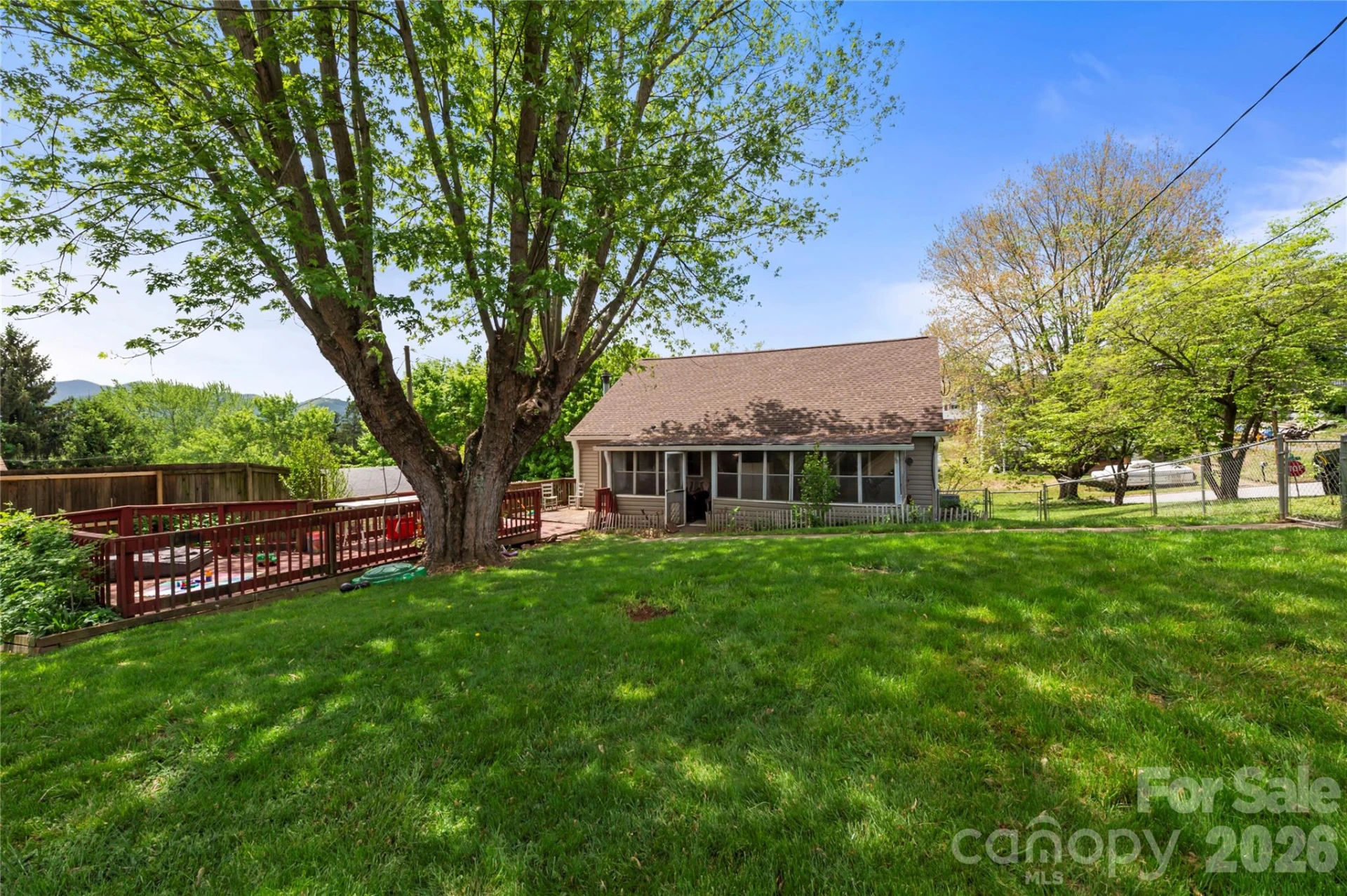 108 Patton Avenue - Photo 2