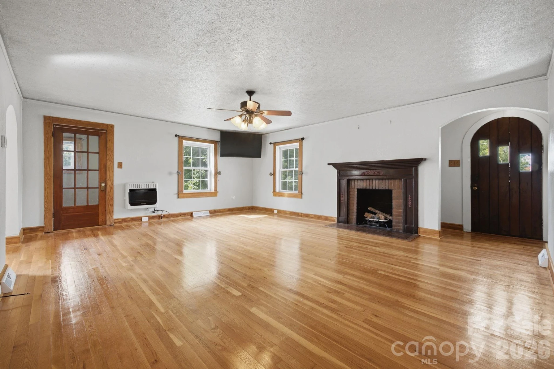 108 Patton Avenue - Photo 4