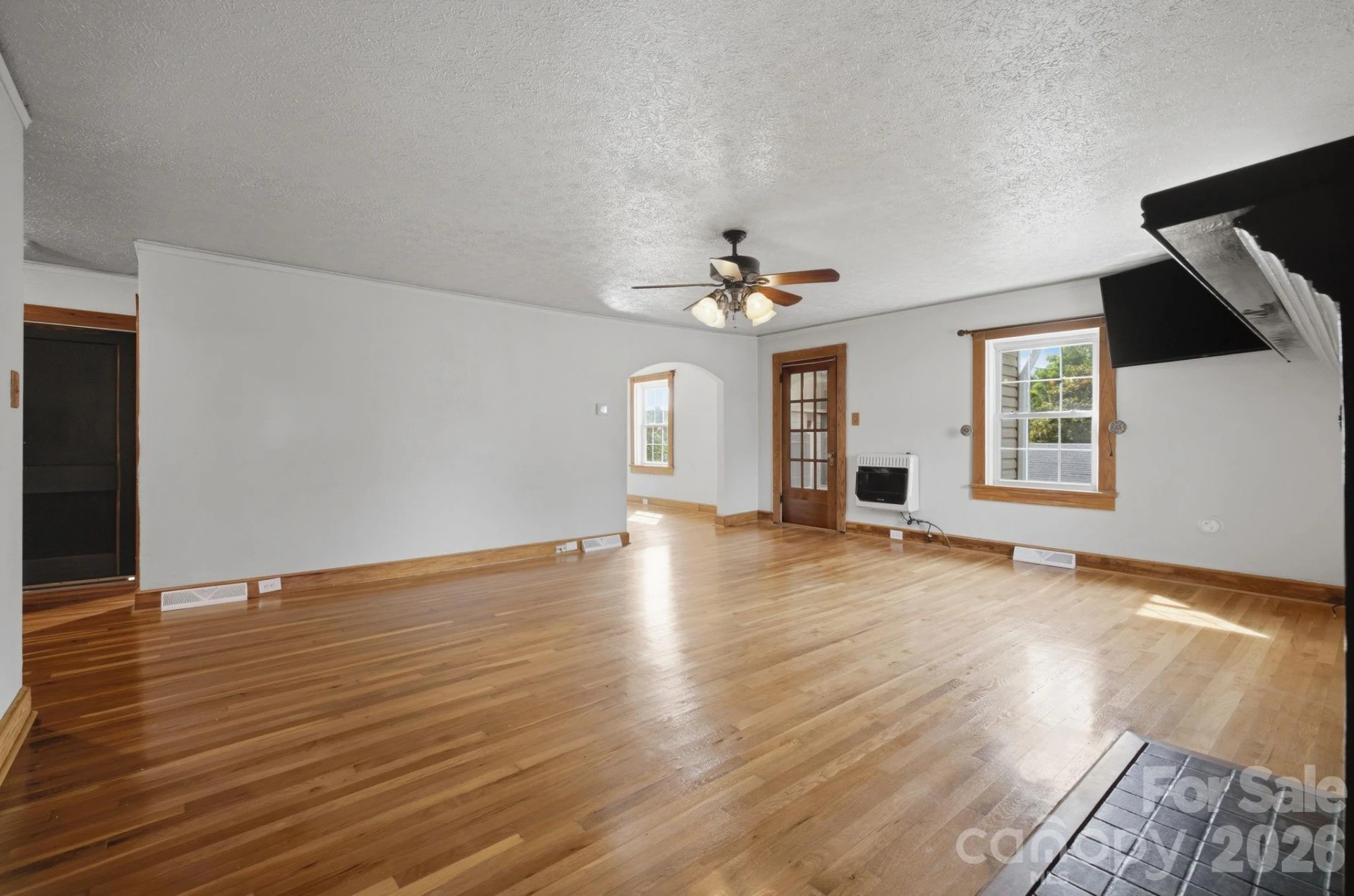 108 Patton Avenue - Photo 5