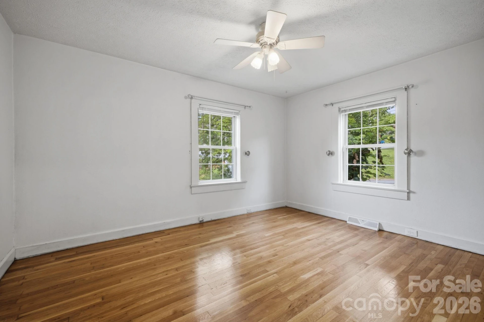 108 Patton Avenue - Photo 10