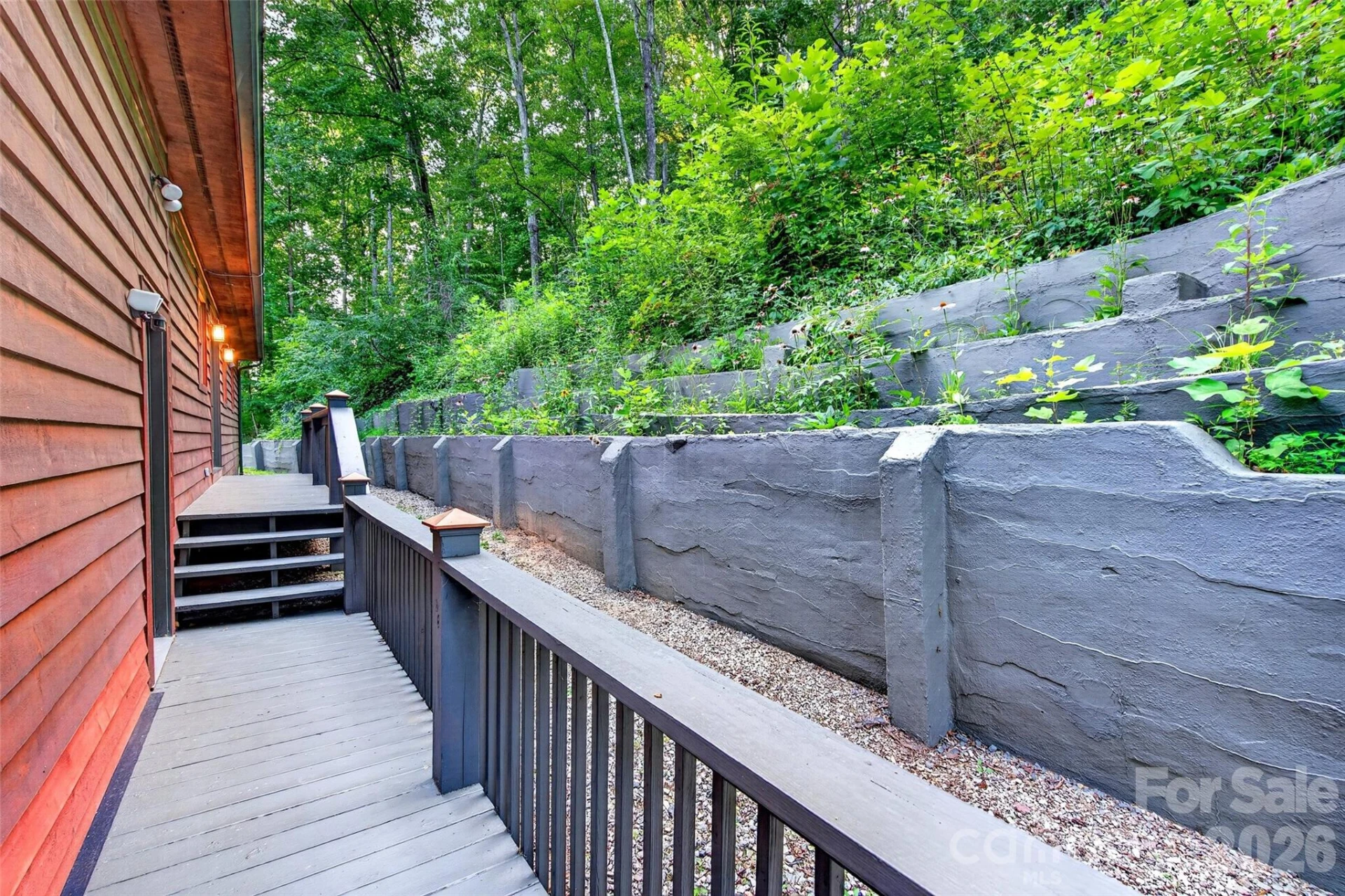 1506 Mckenzie Way S - Photo 5