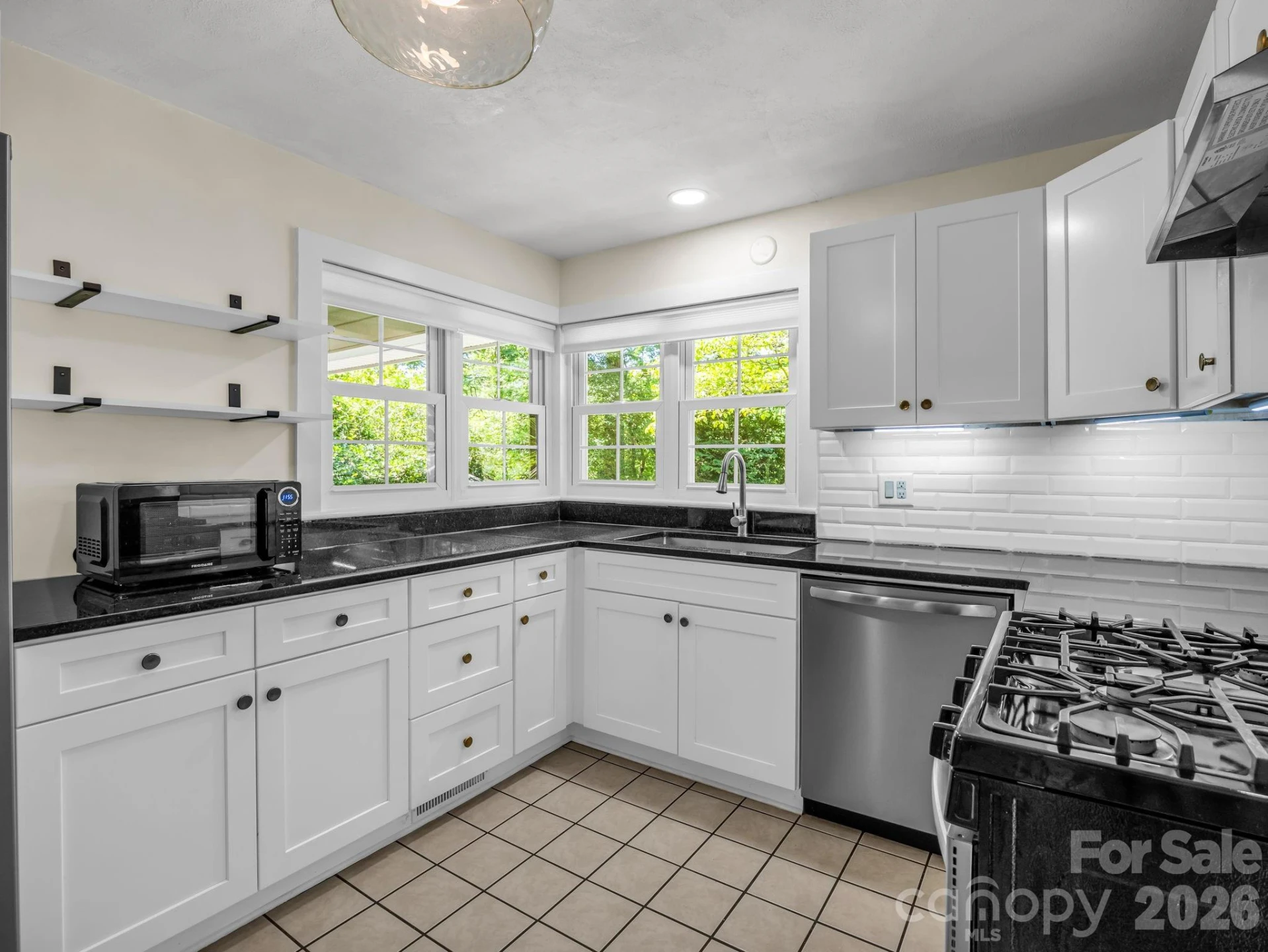 117 Whitney Avenue - Photo 19
