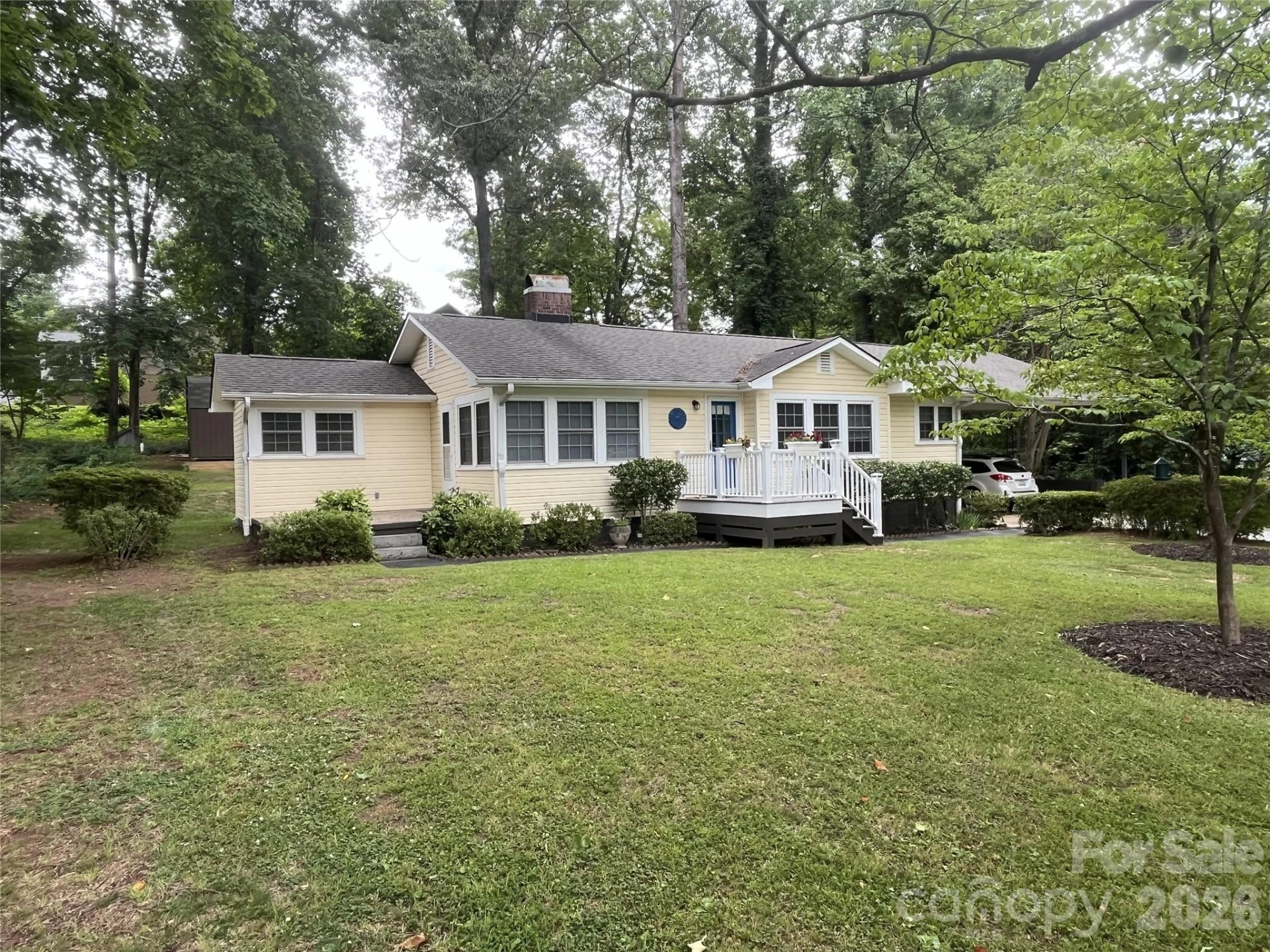 117 Whitney Avenue - Photo 3