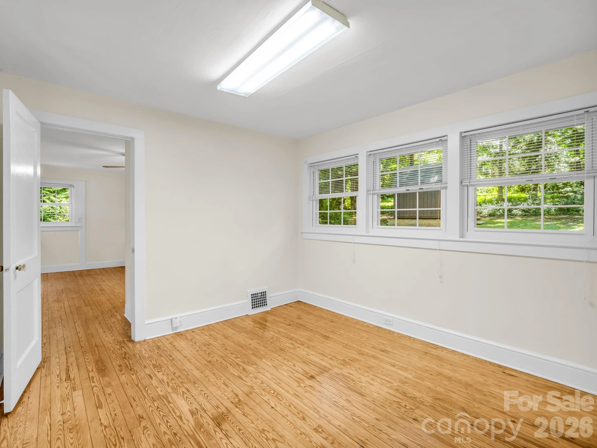 117 Whitney Avenue - Photo 31