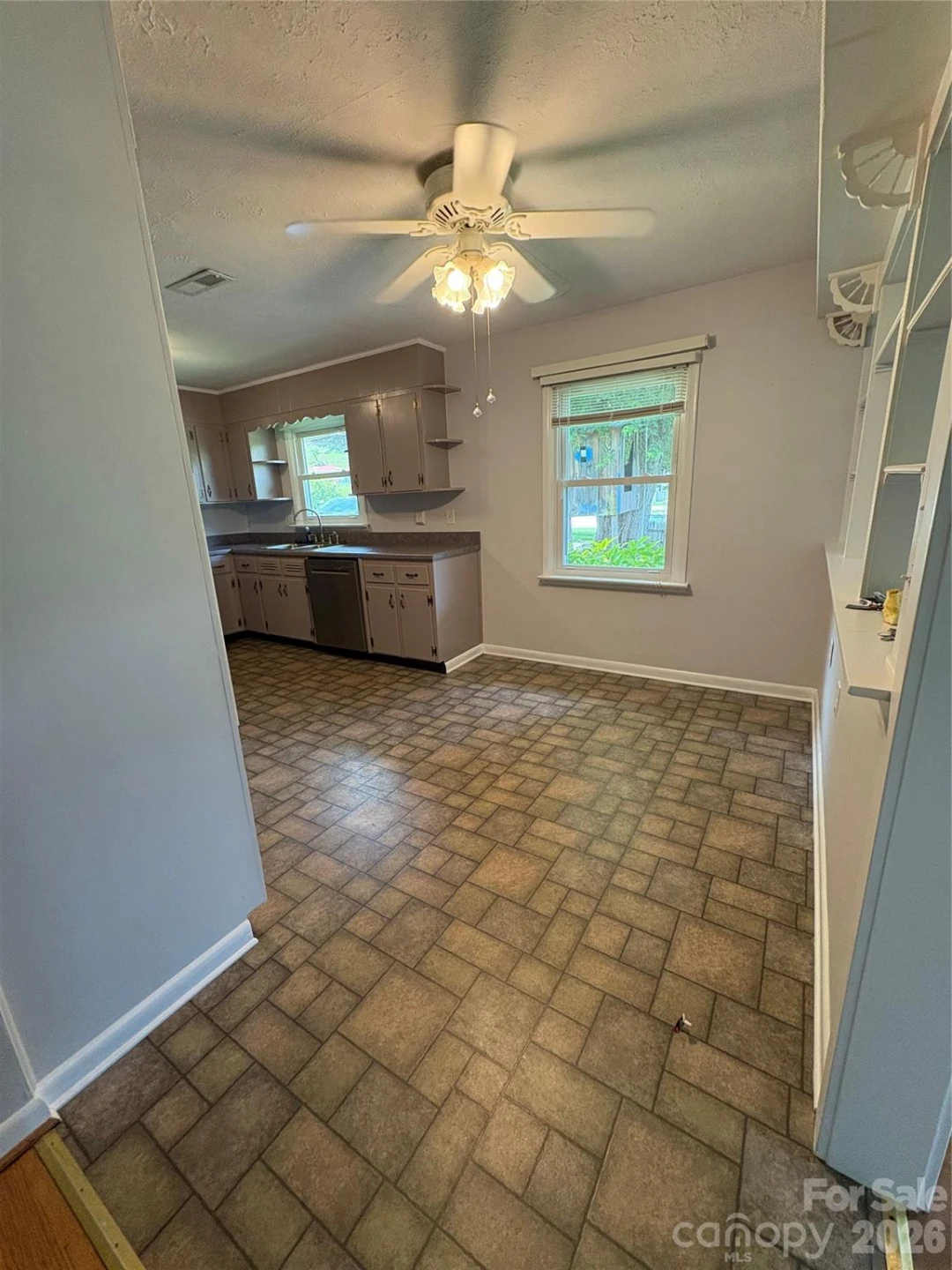 2541 Dellwood Road - Photo 9