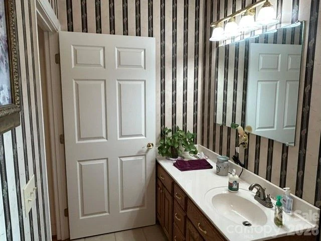 343 Countryside Drive - Photo 25