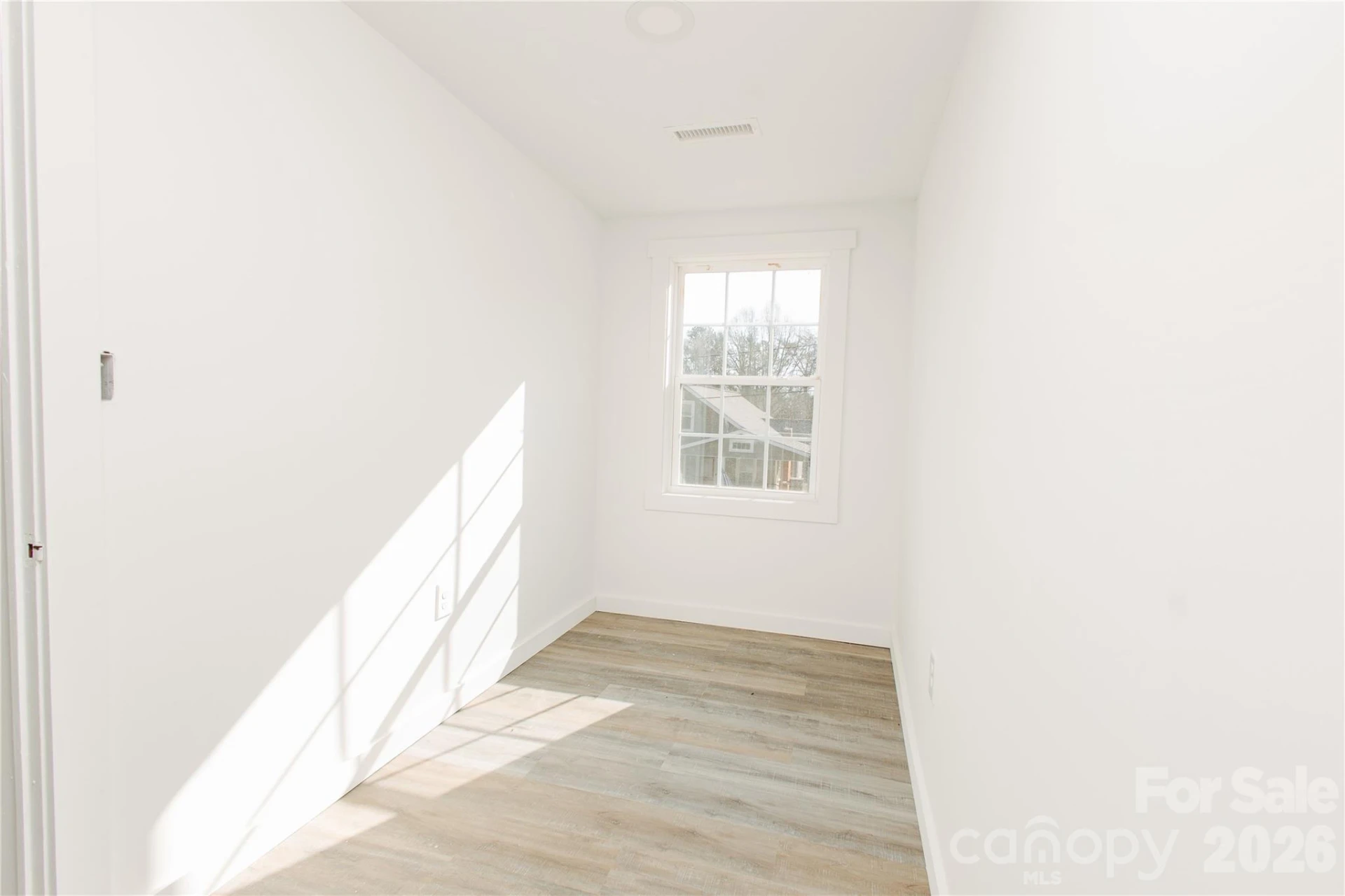 245 Carolina Avenue - Photo 16