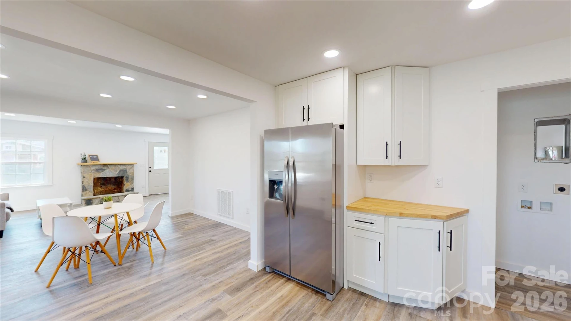 245 Carolina Avenue - Photo 4