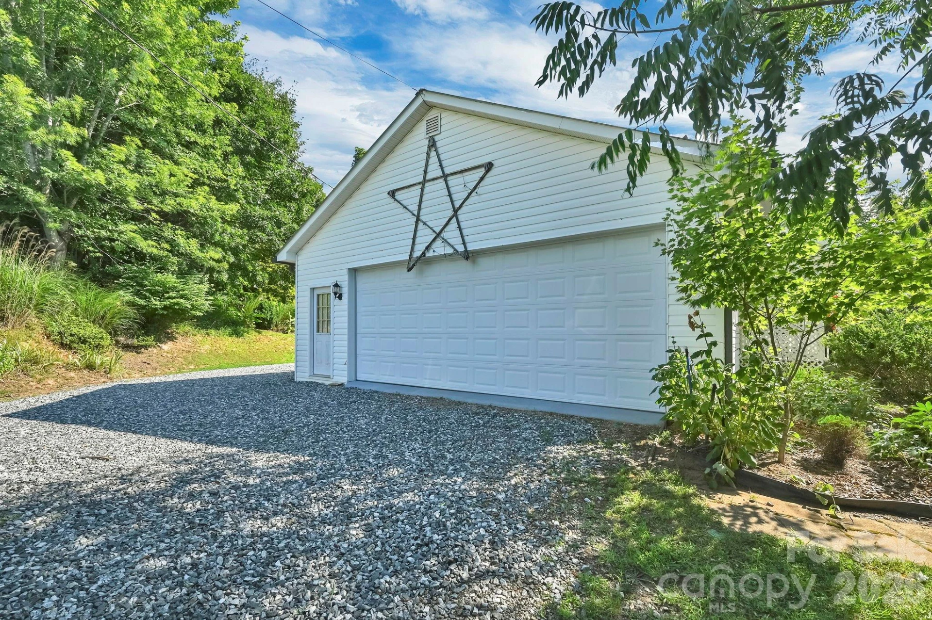 553 Morgan Branch Road - Photo 11