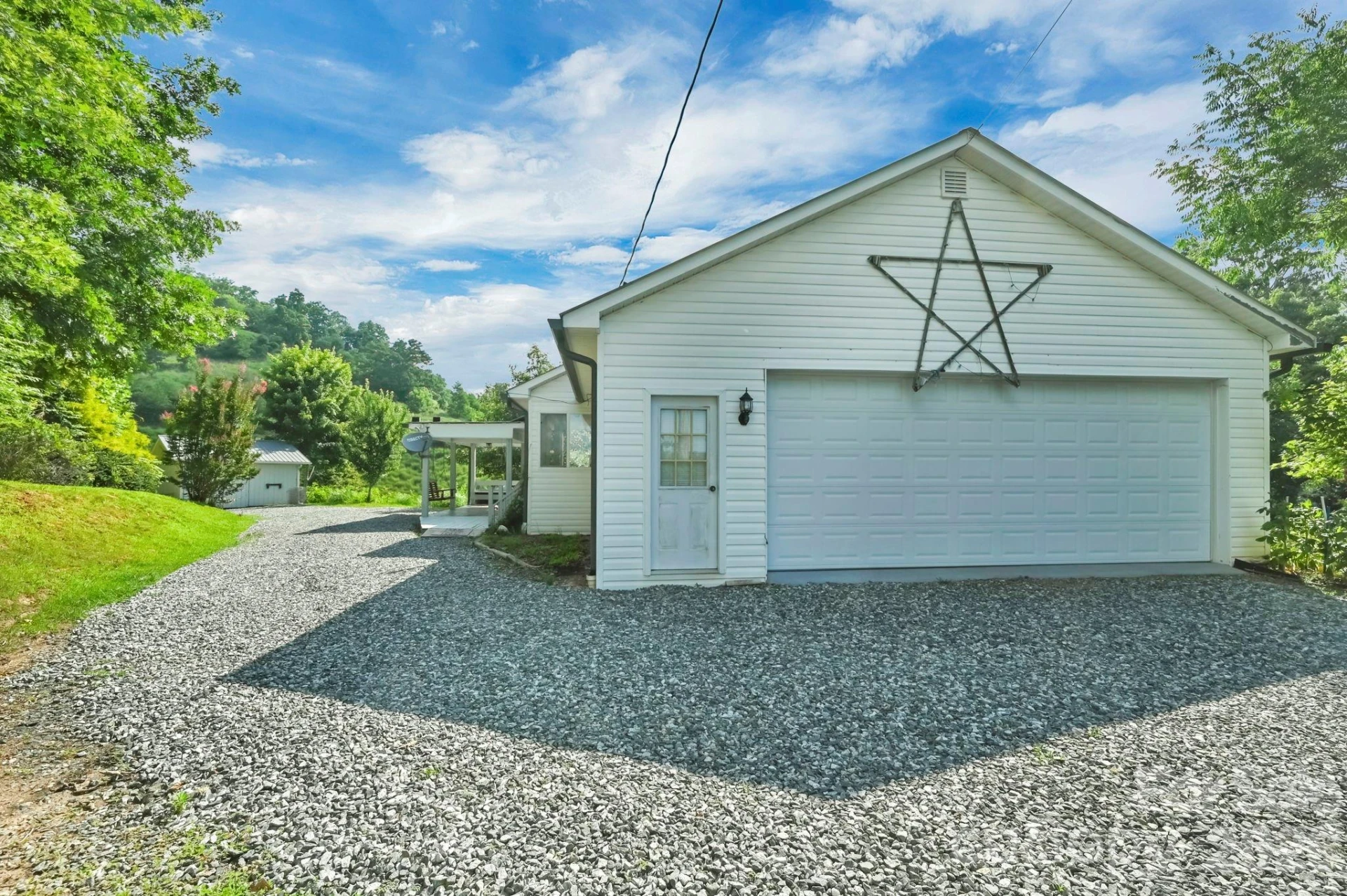 553 Morgan Branch Road - Photo 12