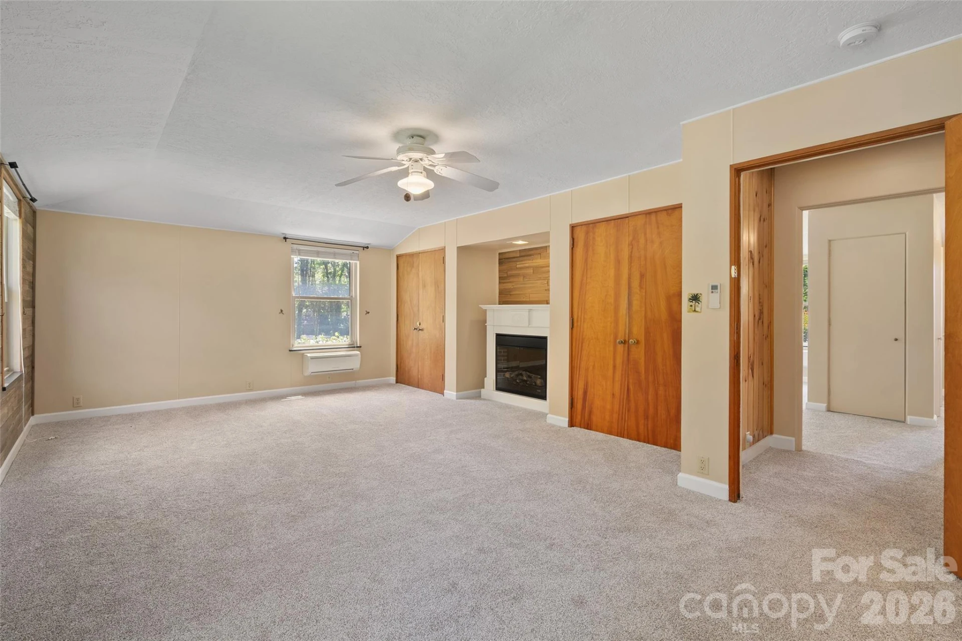 142 Country Club Drive - Photo 40