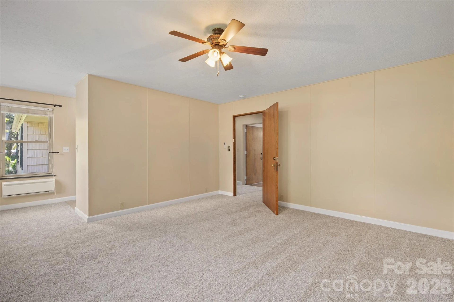 142 Country Club Drive - Photo 46