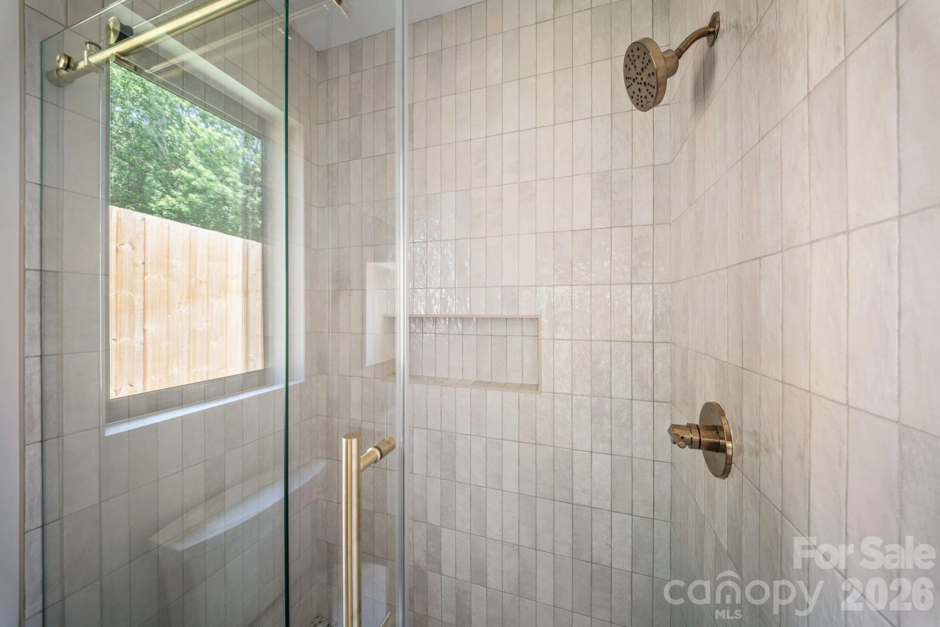6 Sandhurst Drive - Photo 11