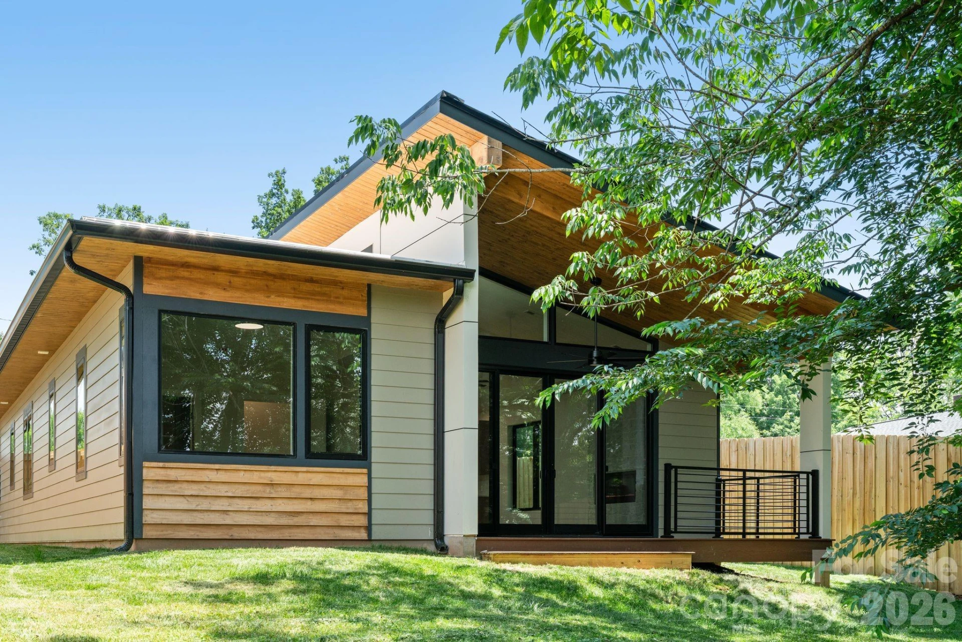 6 Sandhurst Drive - Photo 18