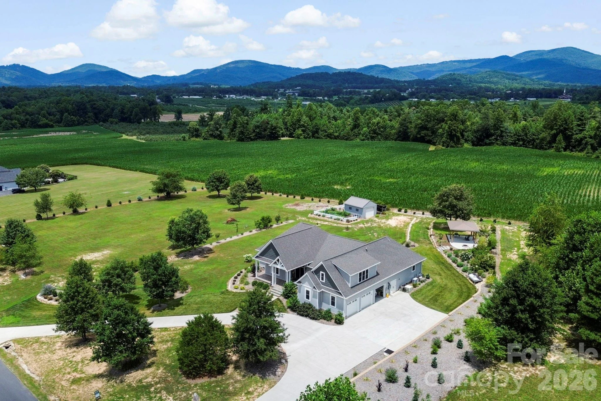 525 Byers Cove Road - Photo 2