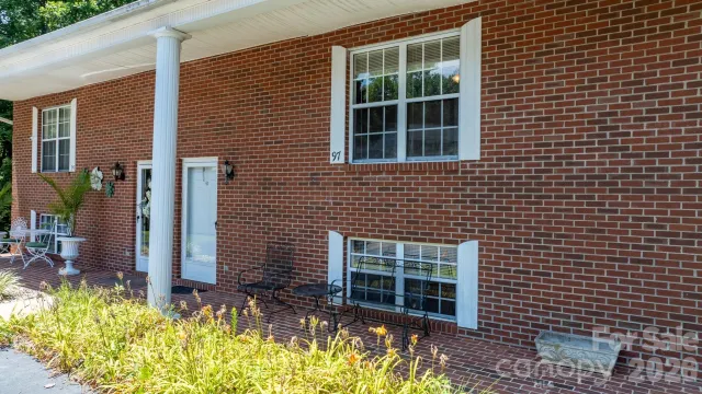 75 Laurelwood Drive, Marion, NC, 28752