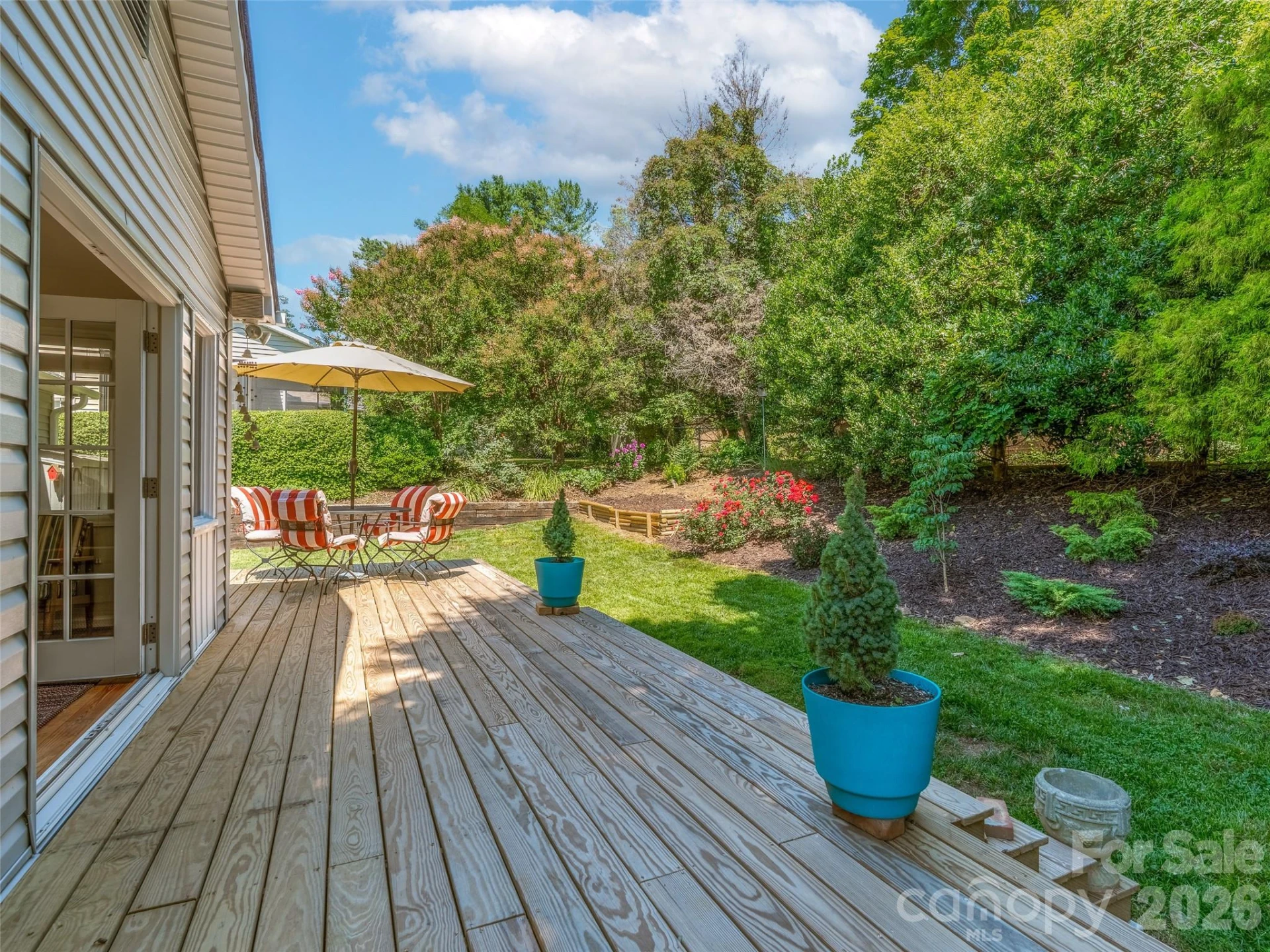 8 Park Avenue - Photo 19
