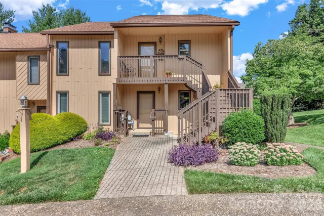 117 Pebble Creek Drive, Asheville, NC, 28803