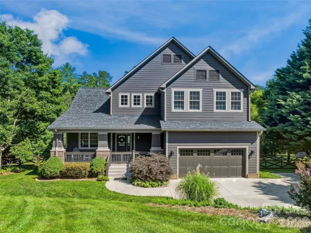 8 Old Farm House Road