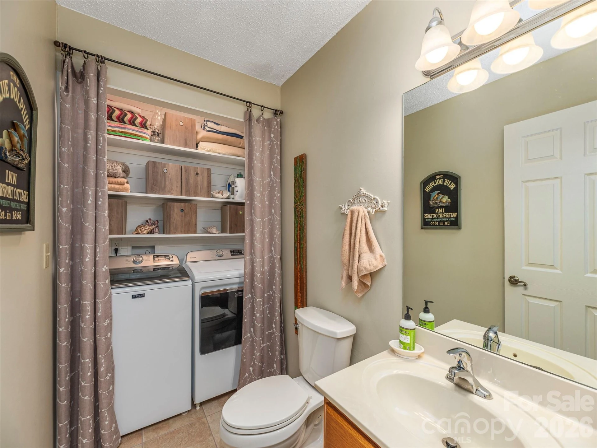 323 Hawks Crest Drive - Photo 18