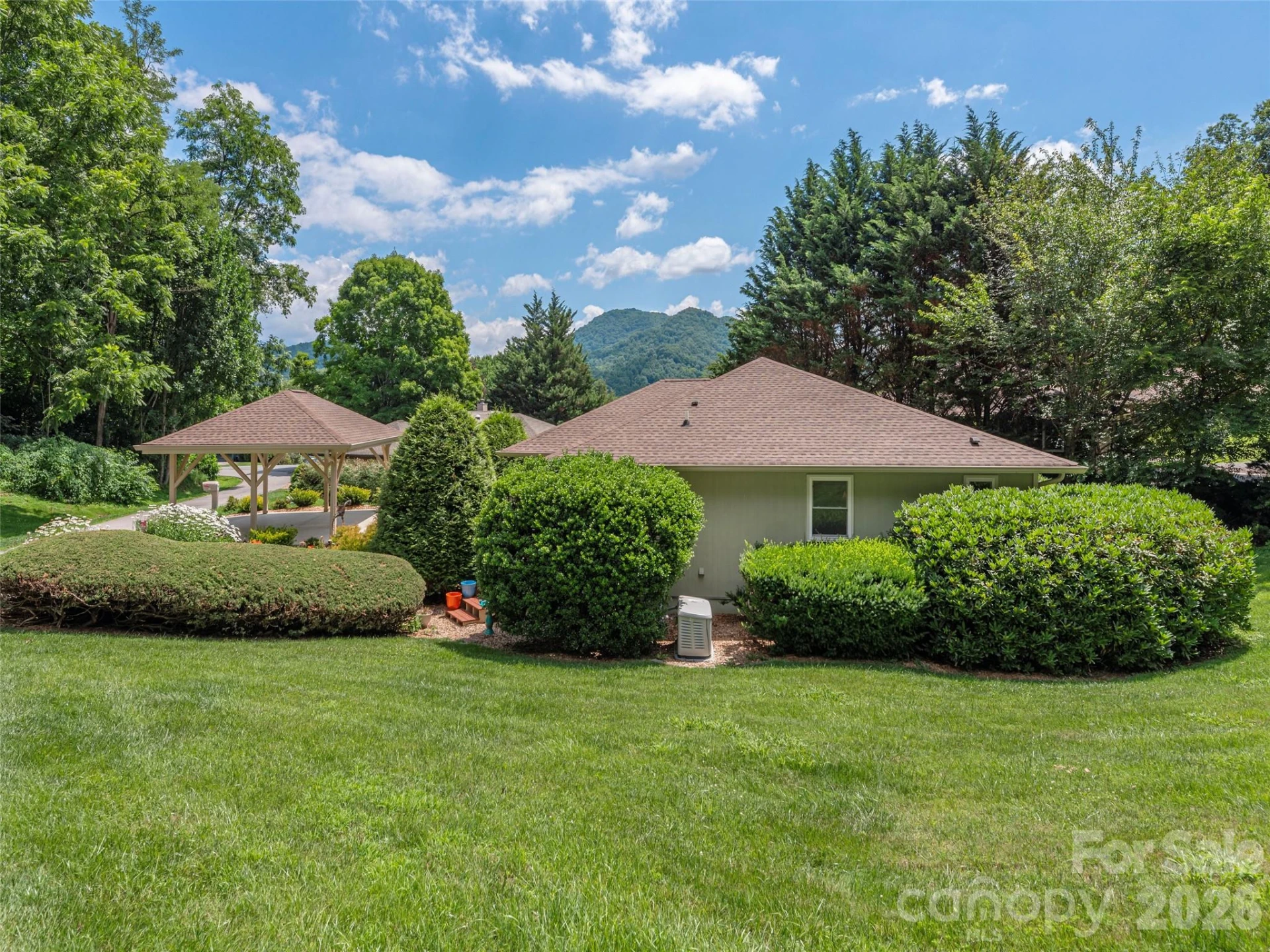 323 Hawks Crest Drive - Photo 29