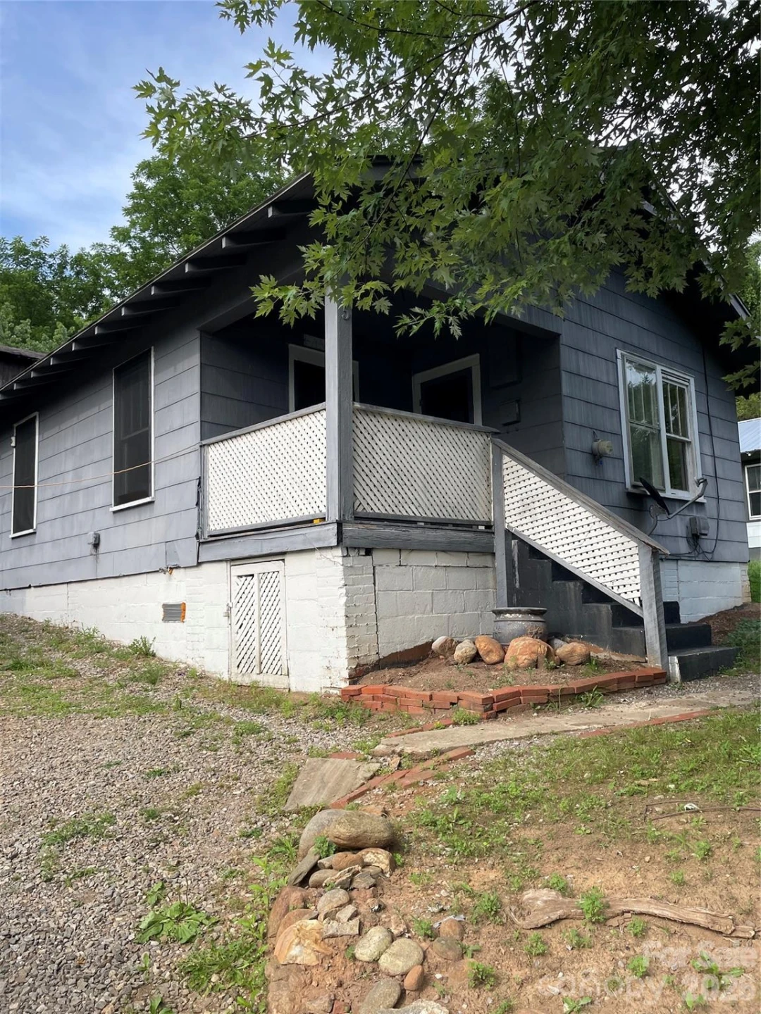 33 Holtzclaw Street - Photo 4