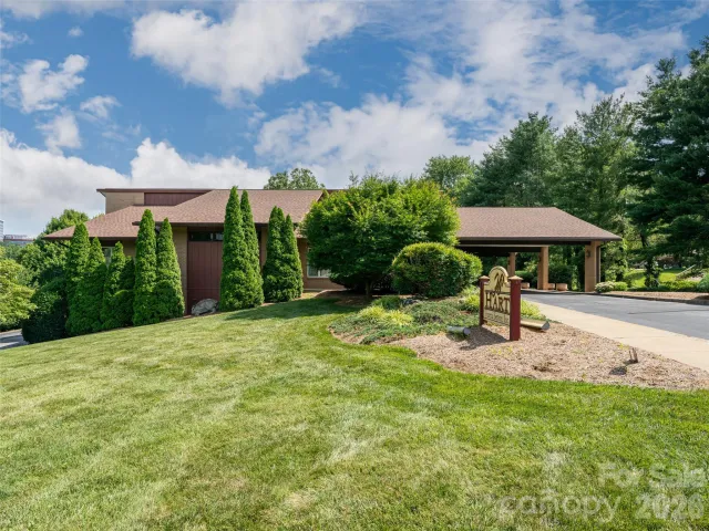 60 Phifer Street, Asheville, NC, 28801