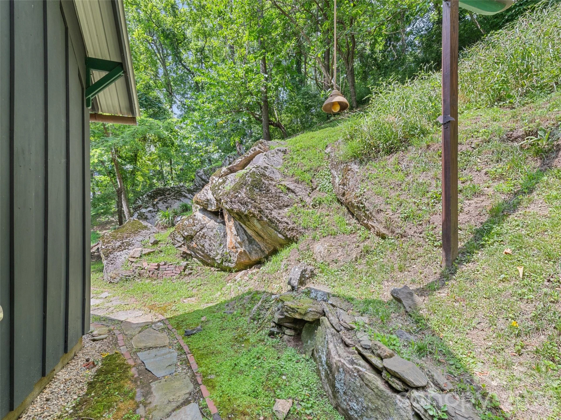 145 Hiaway Trail - Photo 18