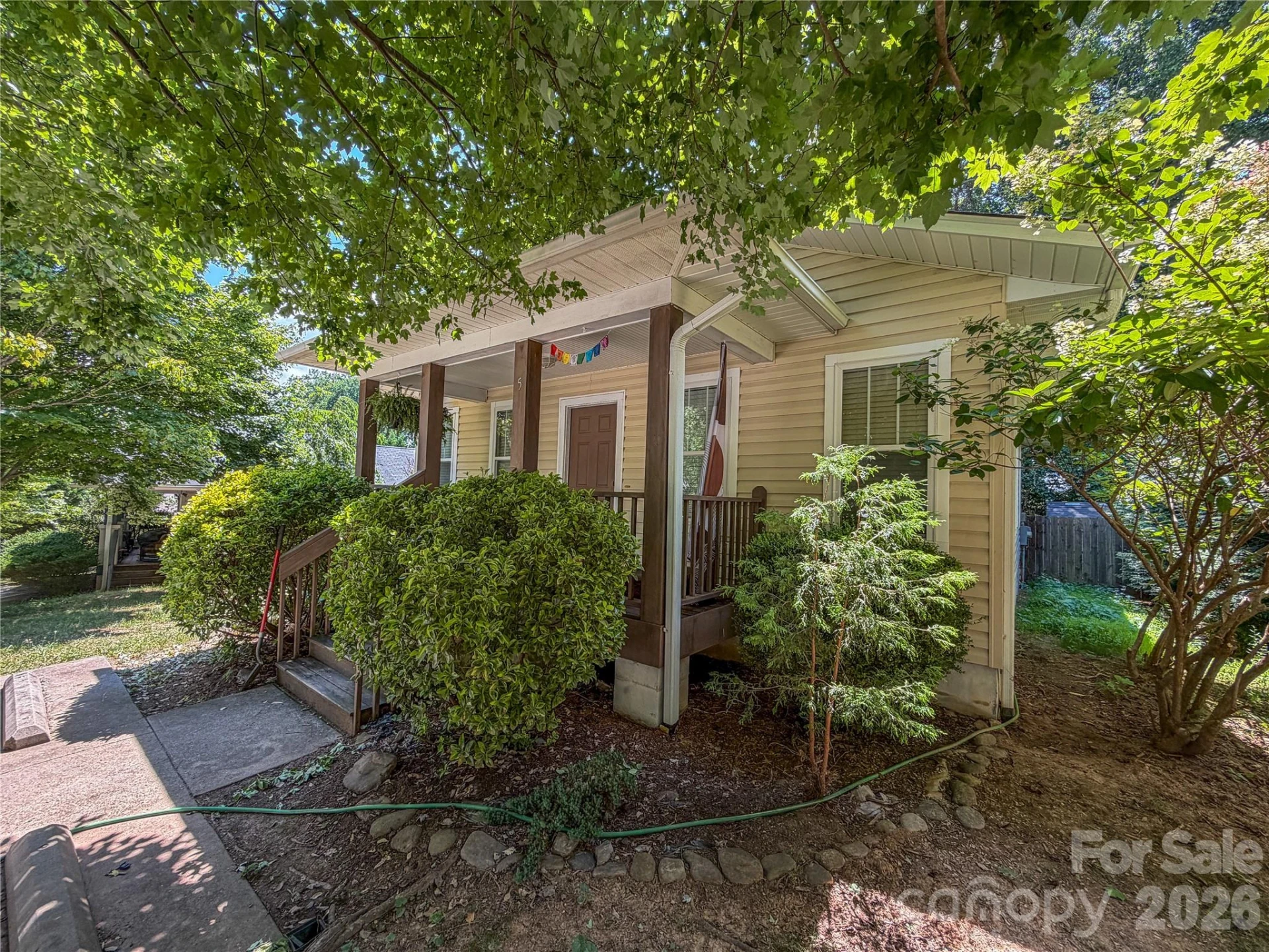 5 Springmill Drive - Photo 2