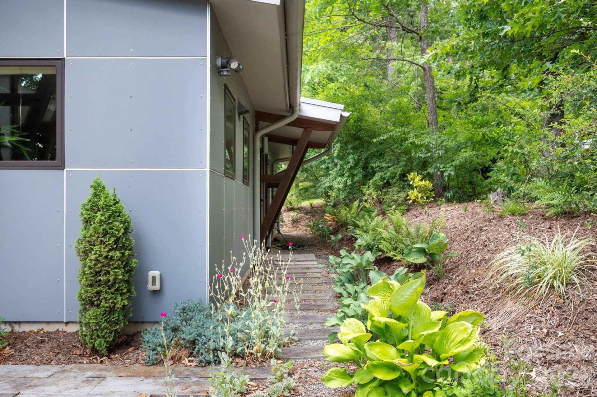 253 Edgewood Road - Photo 35