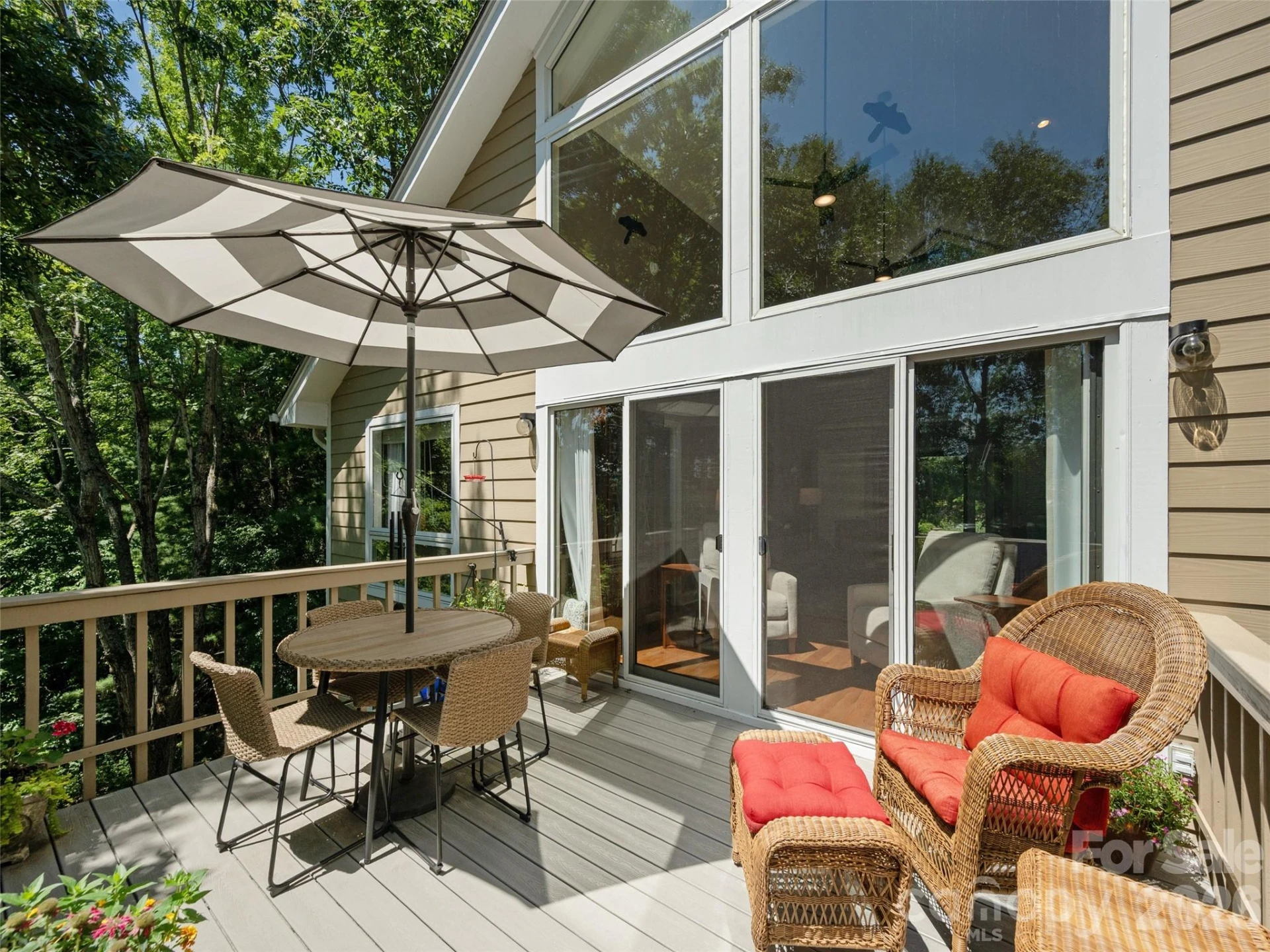 210 Claymoor Court - Photo 9