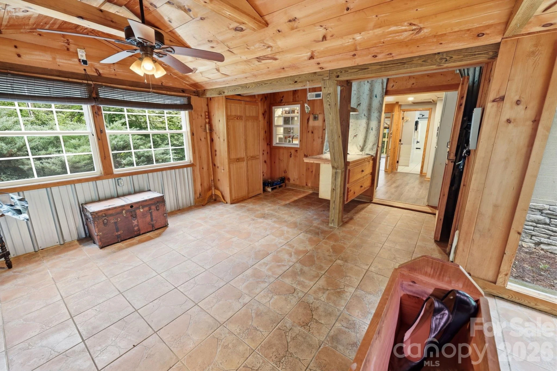 98 Secluded Cove - Photo 5