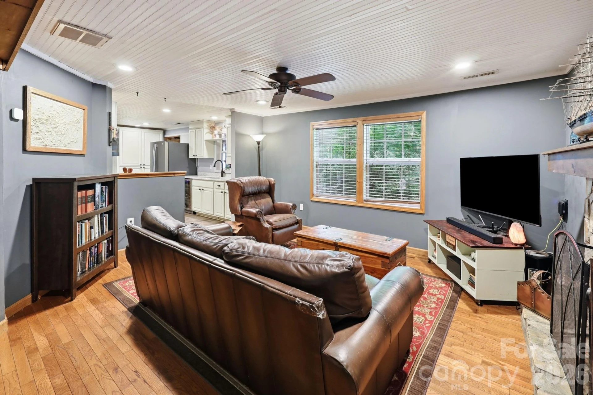 98 Secluded Cove - Photo 9