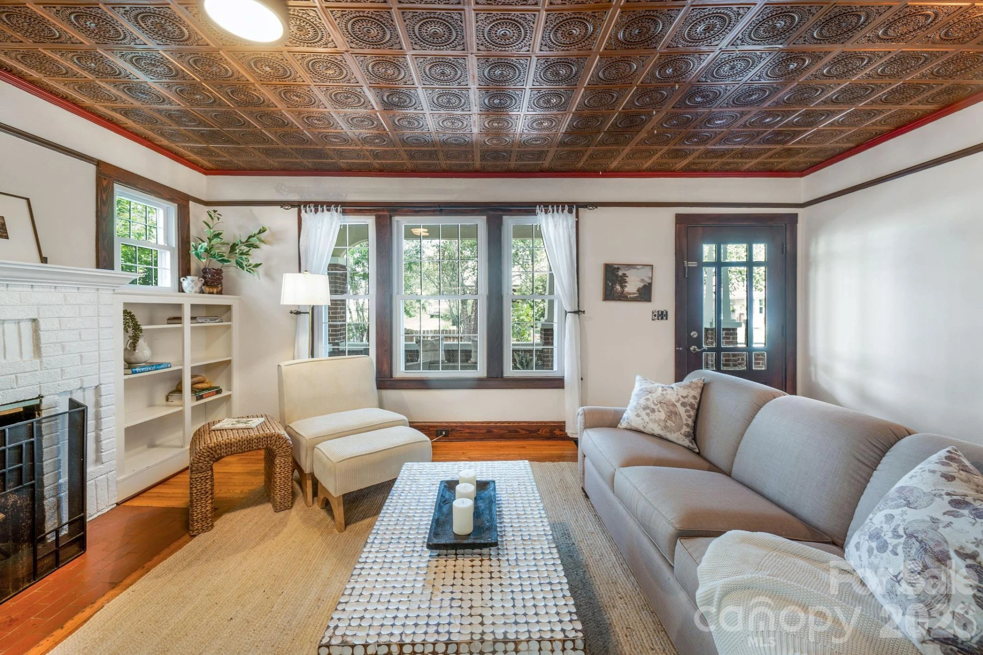 33 Fairfax Avenue - Photo 8