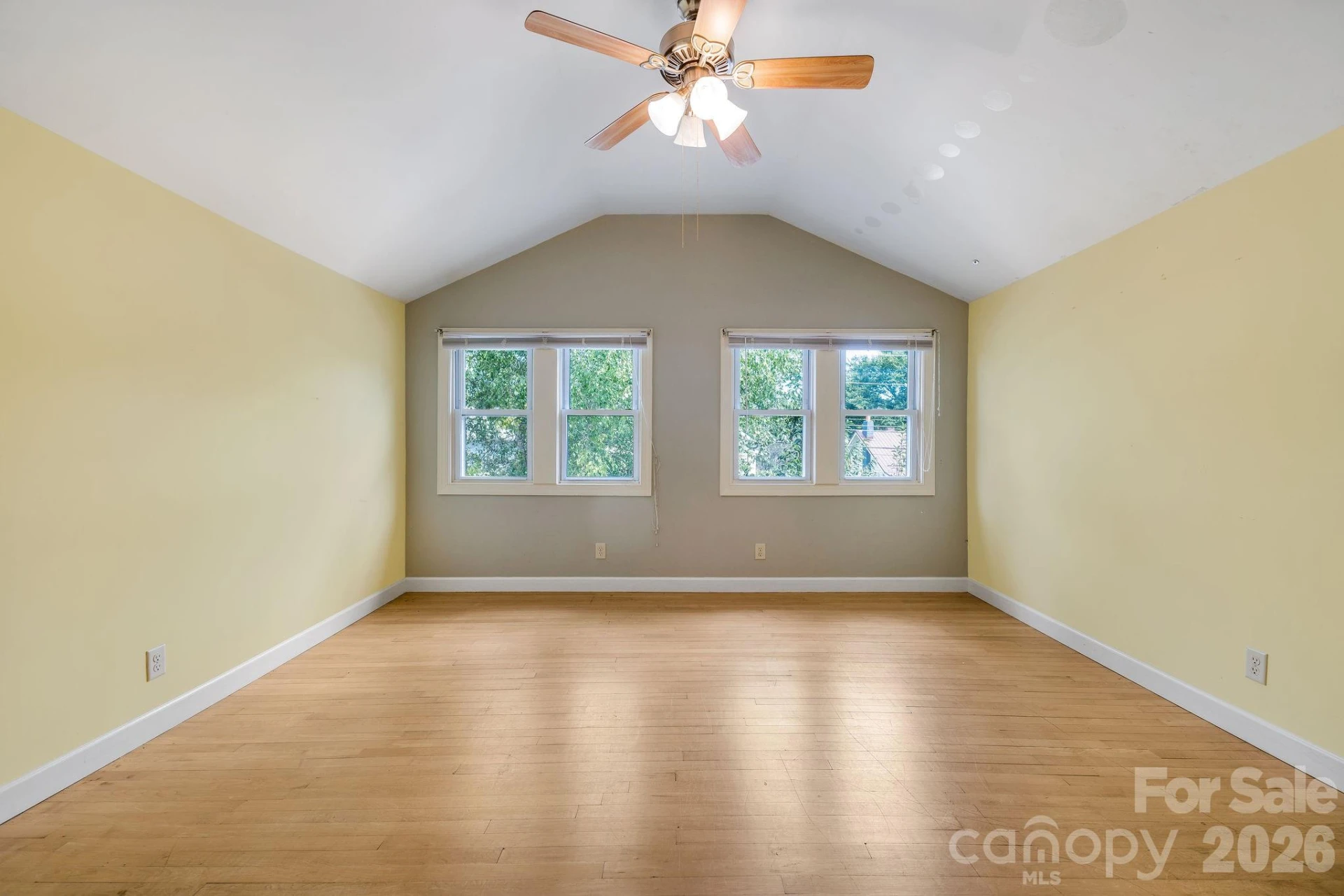 33 Fairfax Avenue - Photo 30