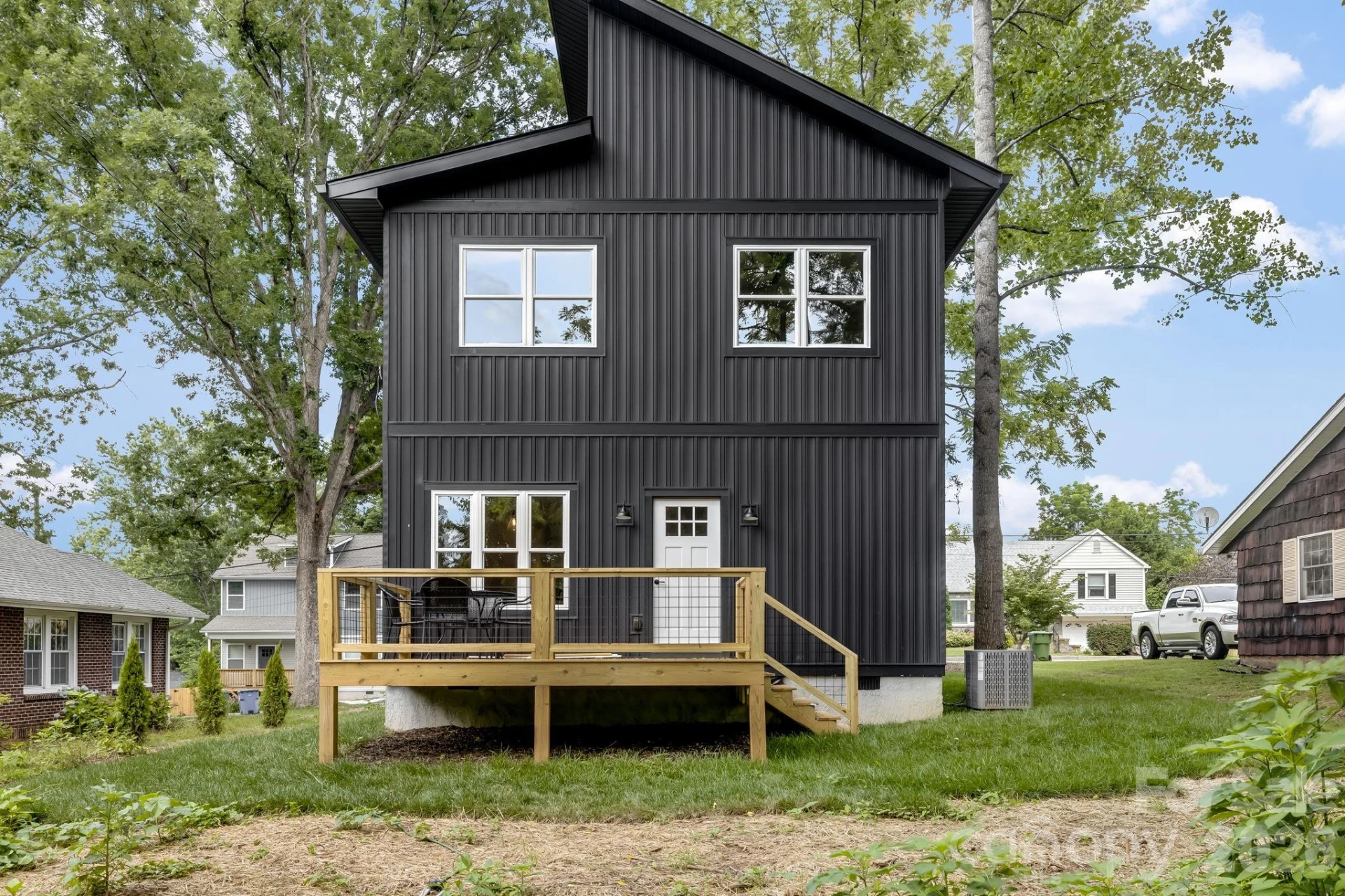 91 Winston Avenue - Photo 4
