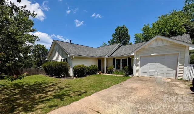 64 Mount Carmel Drive, Asheville, NC, 28806