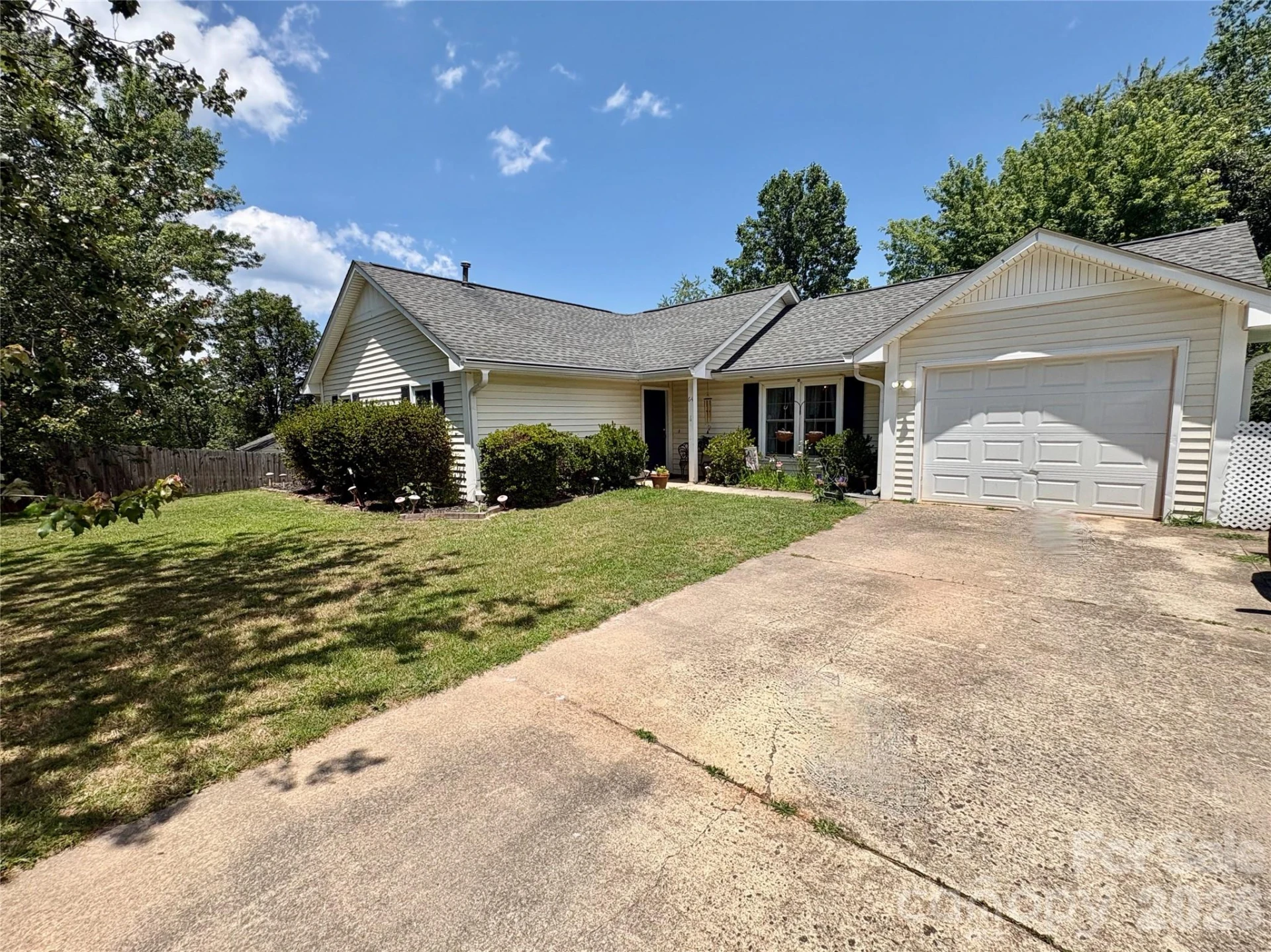 64 Mount Carmel Drive - Photo 24