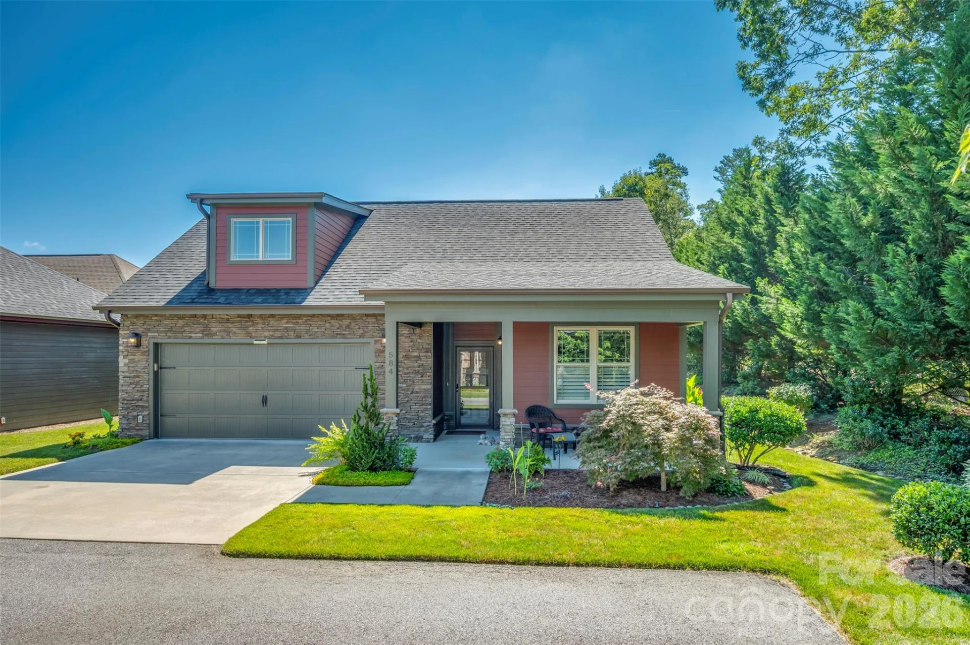 584 Summerfield Place