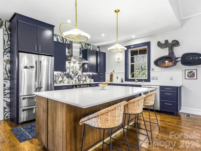 101 Glen Trillium Drive